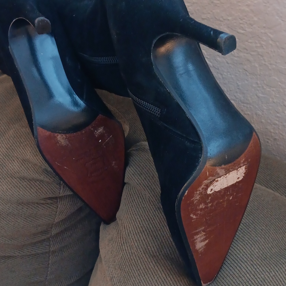 Stuart Weitzman.Rare magnificent over the knee boot,5.5 Weitzman black suade - Picture 6 of 7